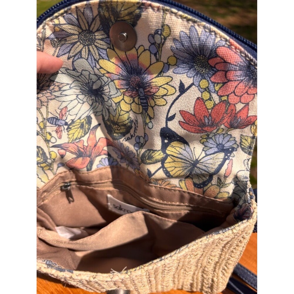 Sakroots Spring Butterfly Flowers Garden Jute Cross Body or Small Shoulder Bag - Picture 8 of 9
